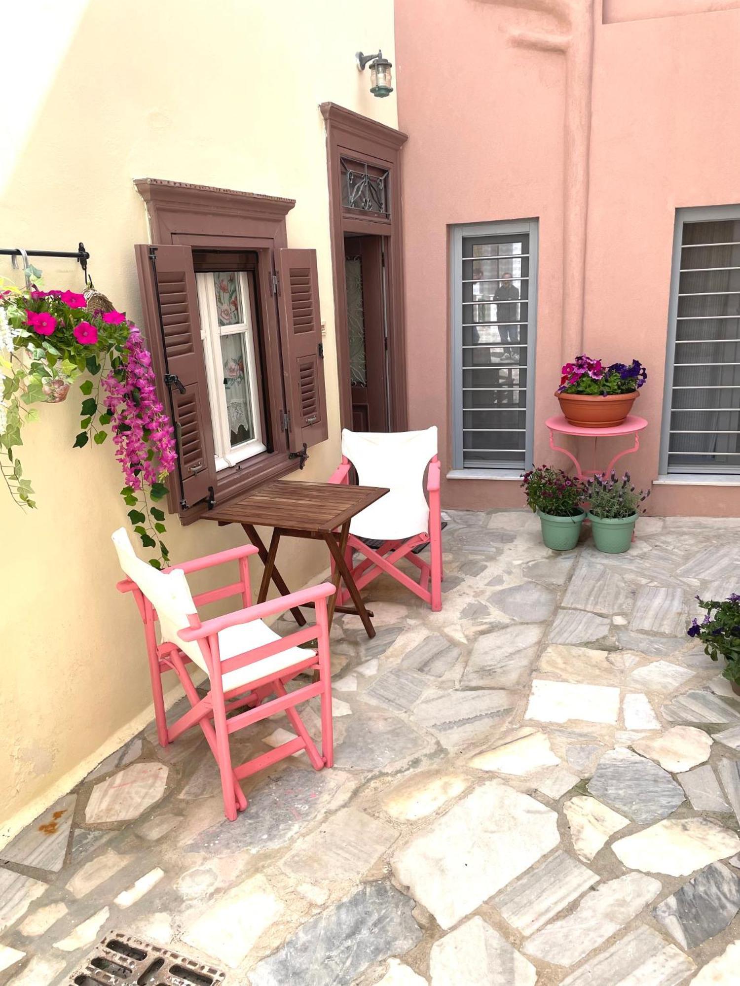 Traditional Wood And Stone Villa Ermoupoli